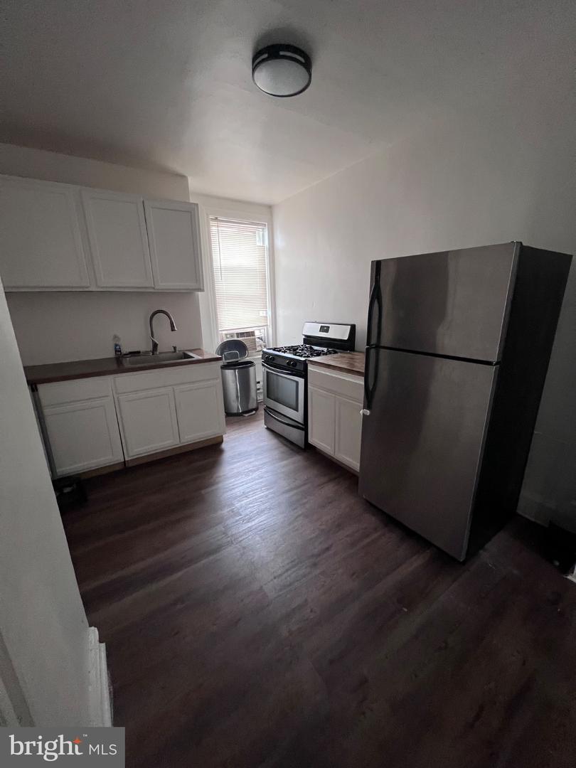 5118 Saul St Property Photo 3