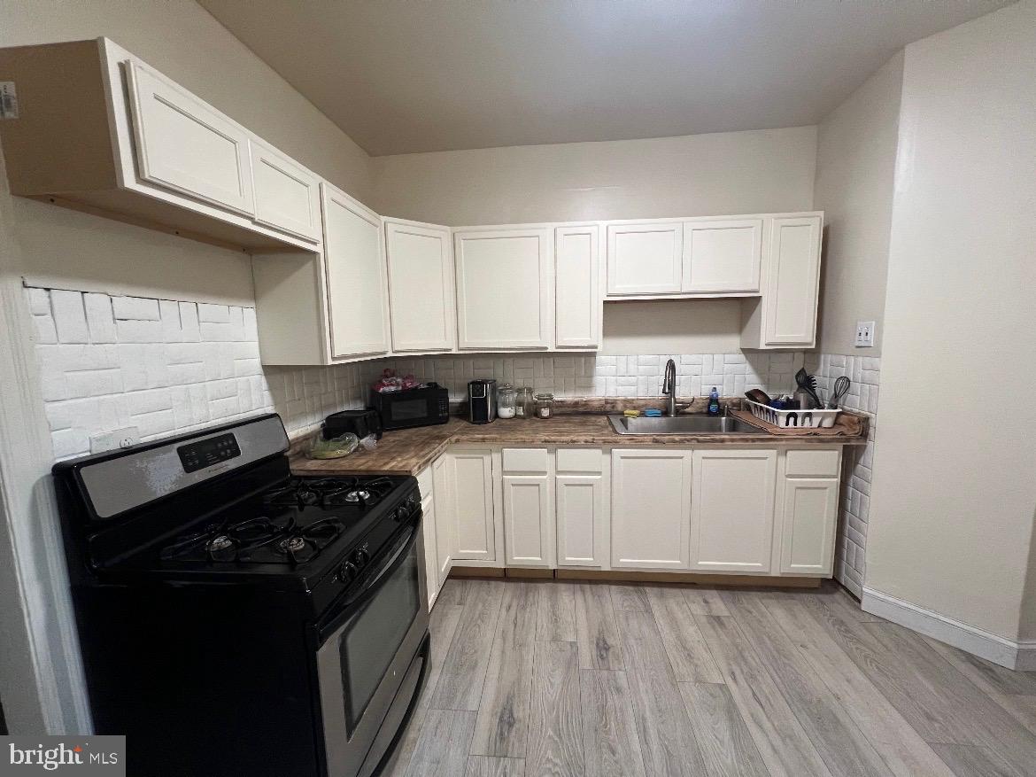 5118 Saul St Property Photo 6