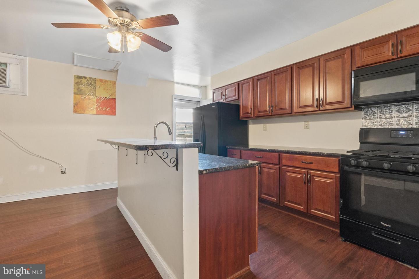 1328 N Marston St Property Photo 5