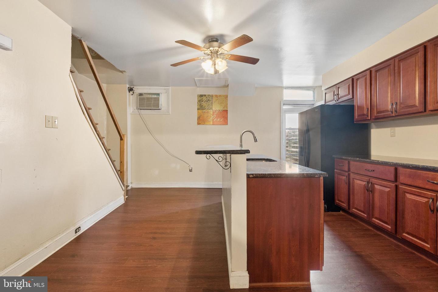 1328 N Marston St Property Photo 10