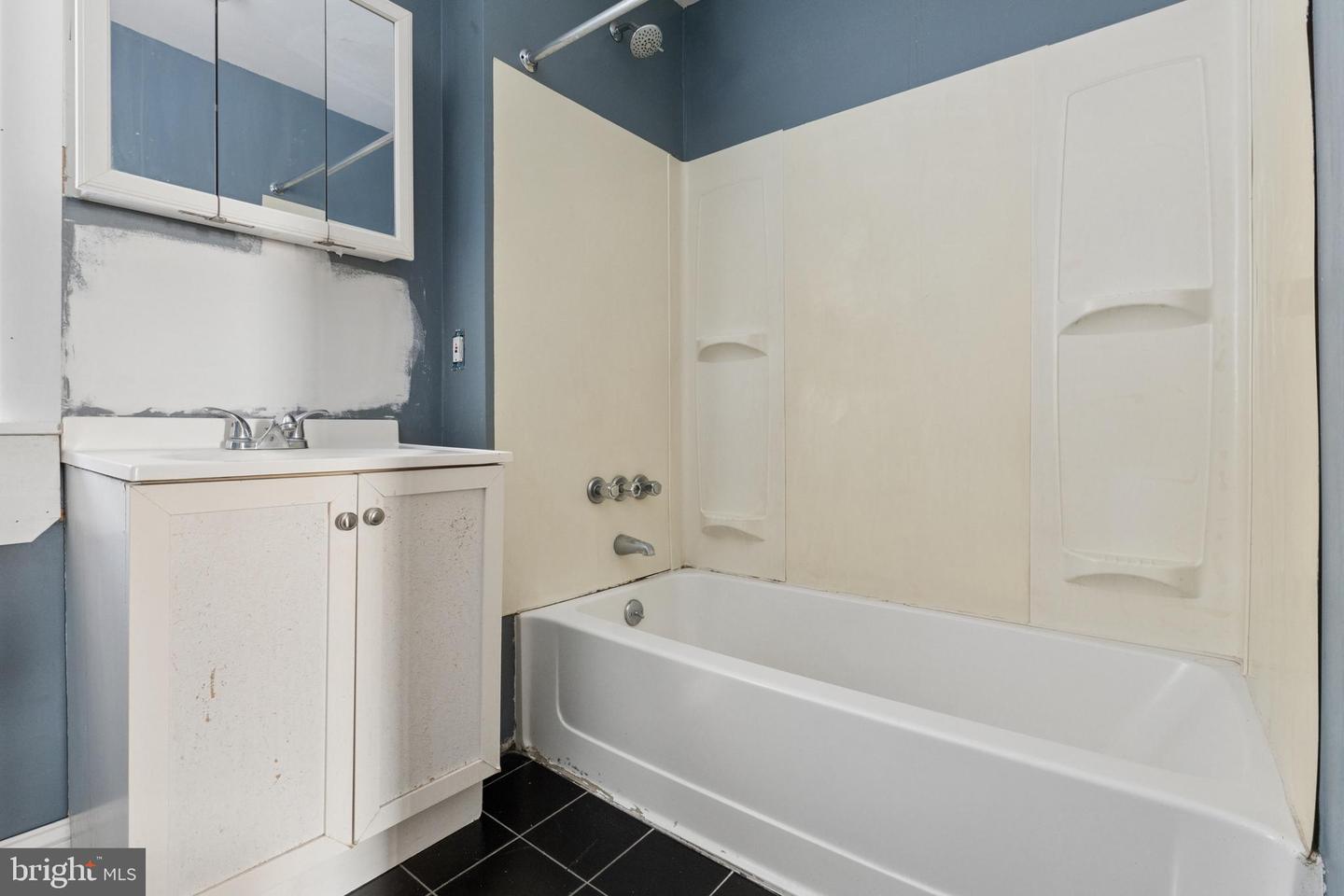 1328 N Marston St Property Photo 23