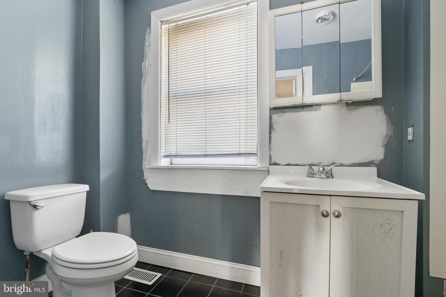1328 N Marston St Property Photo 24