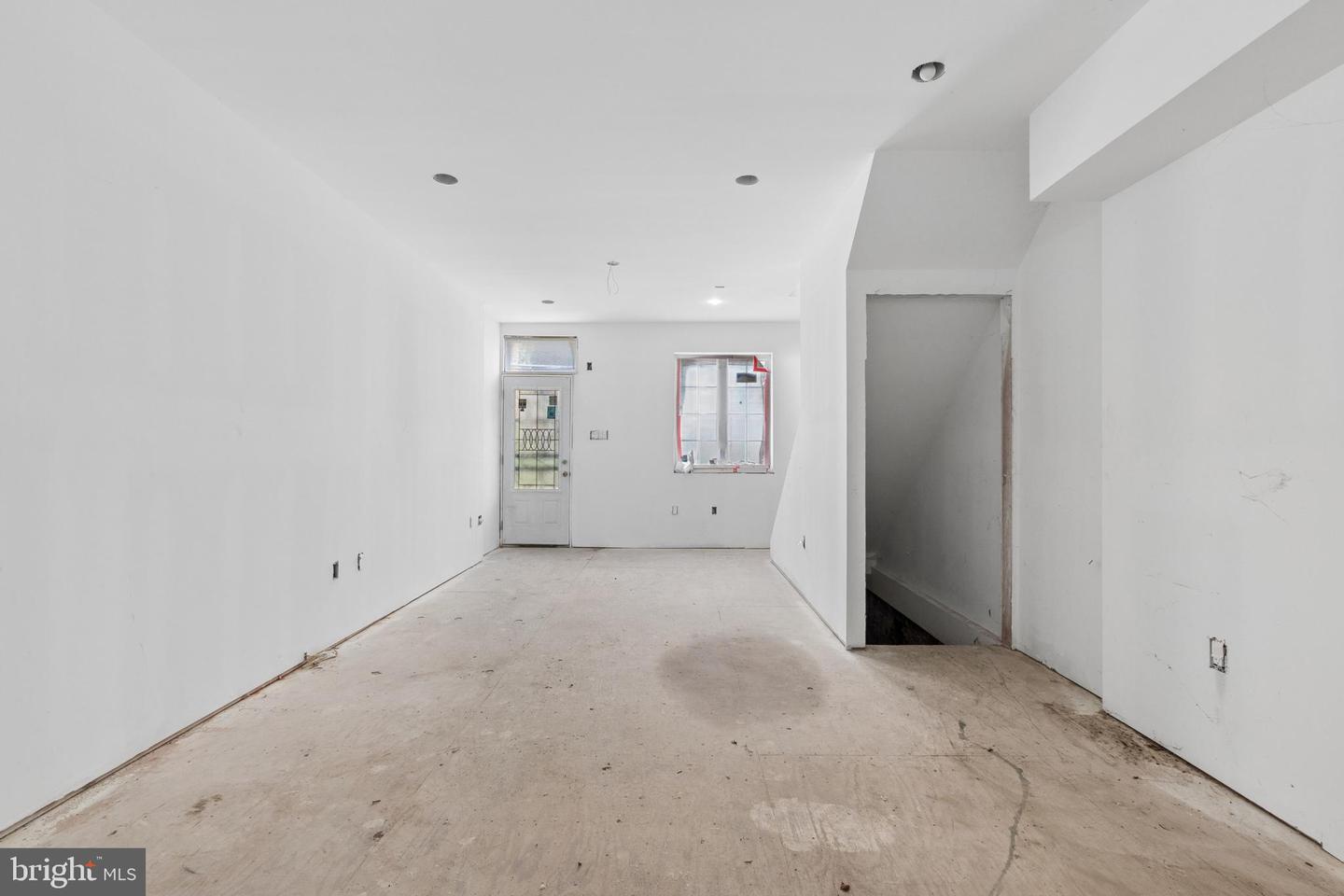 1328 N Marston St Property Photo 26