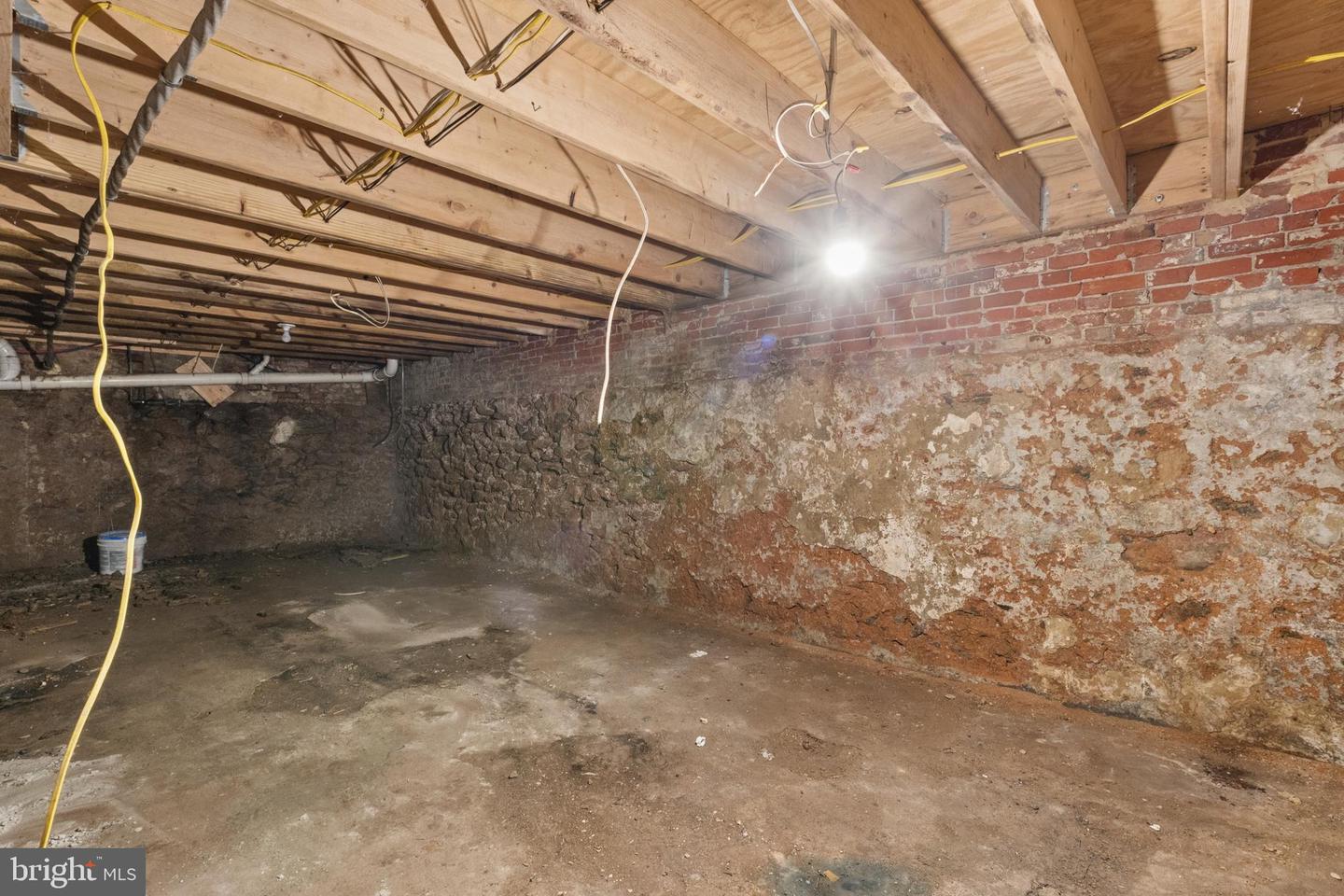 1328 N Marston St Property Photo 39