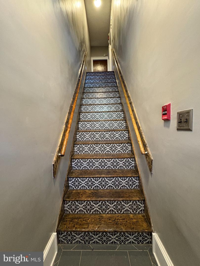 1126 S 47th St #4 Property Photo 14