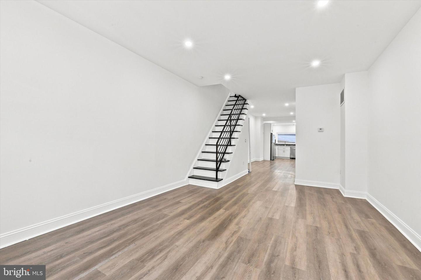 3059 Martha St Property Photo 2