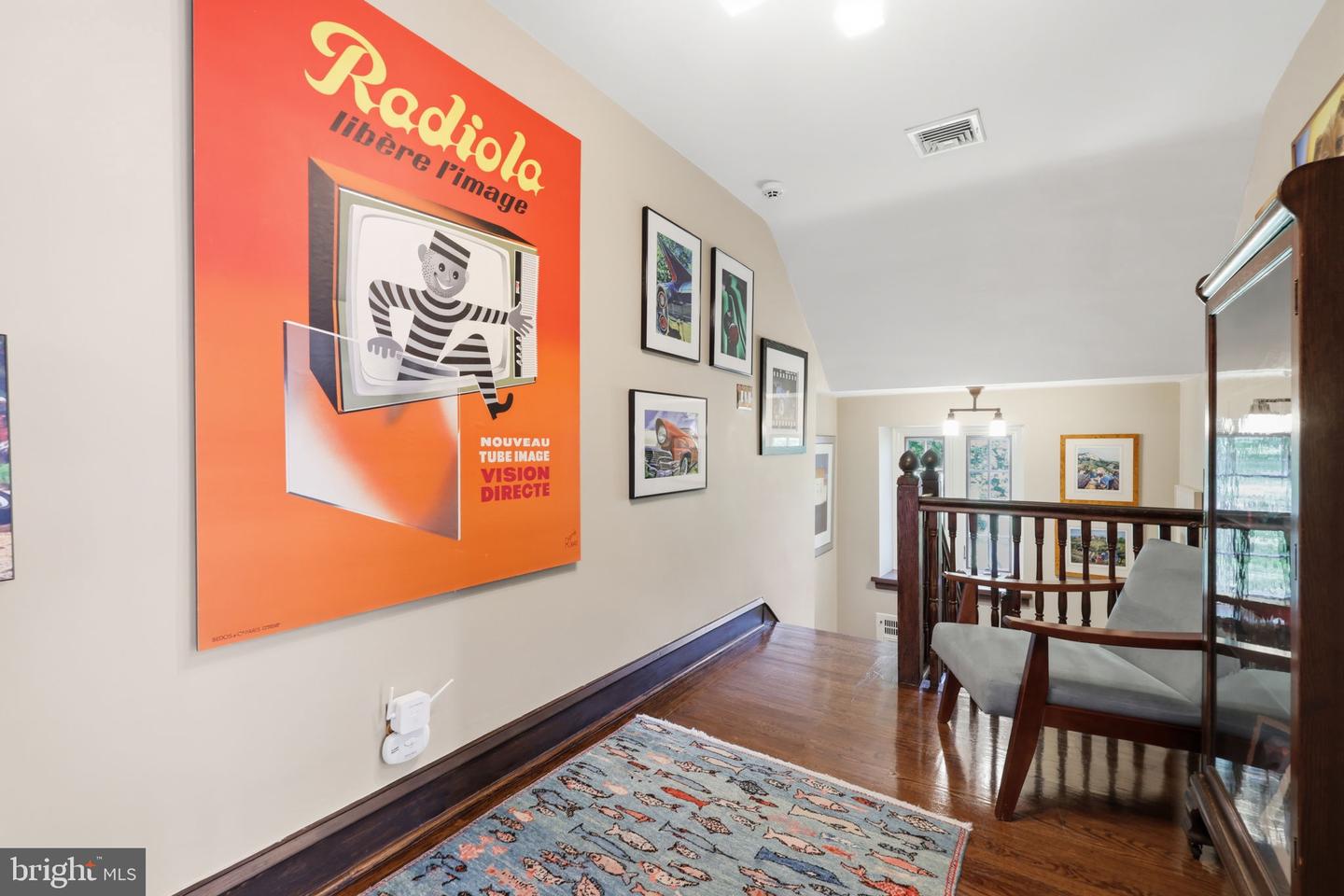 509 E Roumfort Rd Property Photo 38