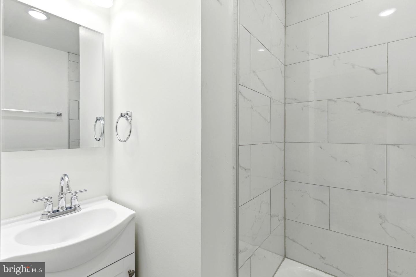 5212 Harlan St Property Photo 20
