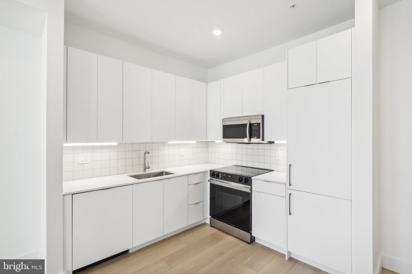 2406 Frankford Ave #6 Property Photo 6