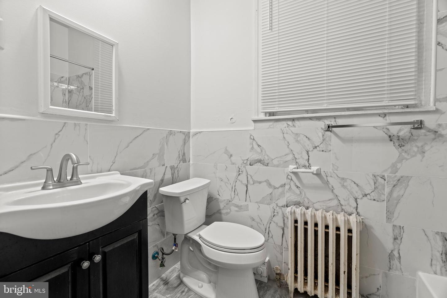 4935-00 Old York Rd #2nd Floor Property Photo 9