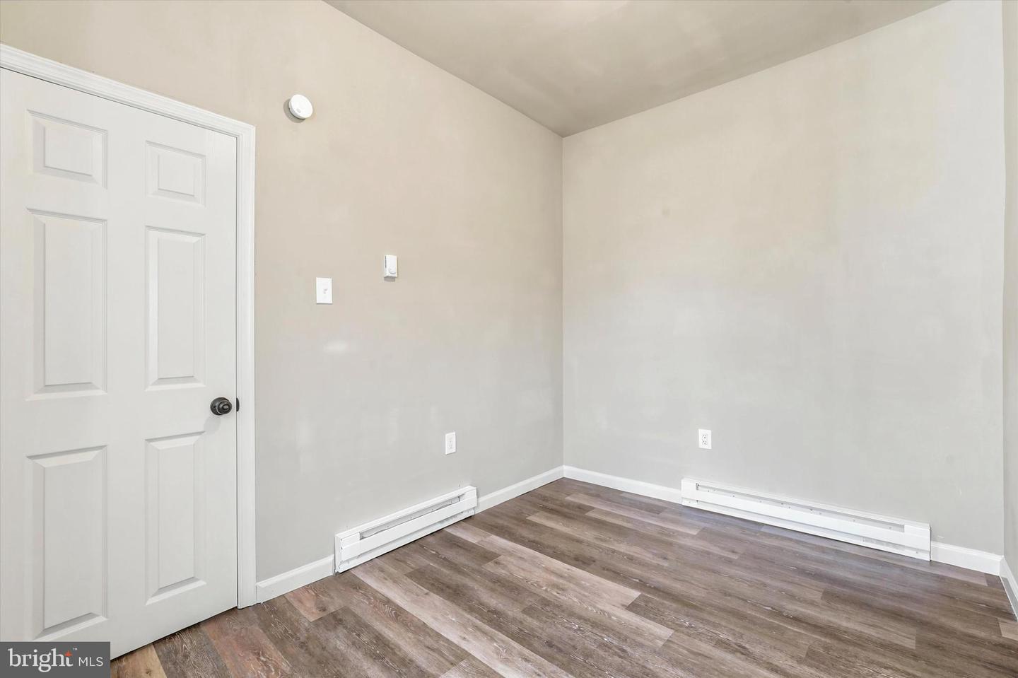 3114 Custer St Property Photo 15
