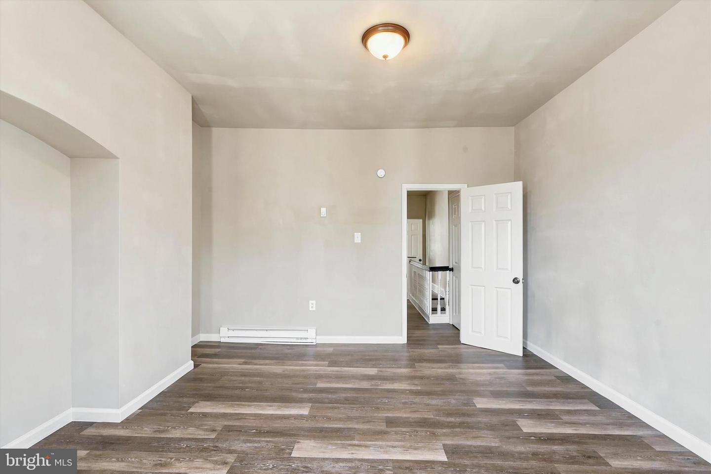 3114 Custer St Property Photo 17