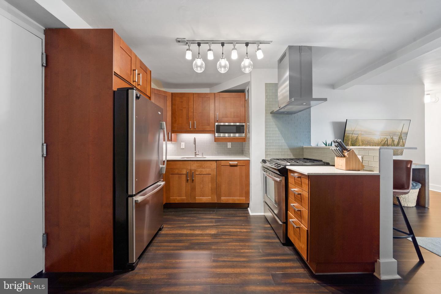 1810 RITTENHOUSE SQ #610 Property Photo 1