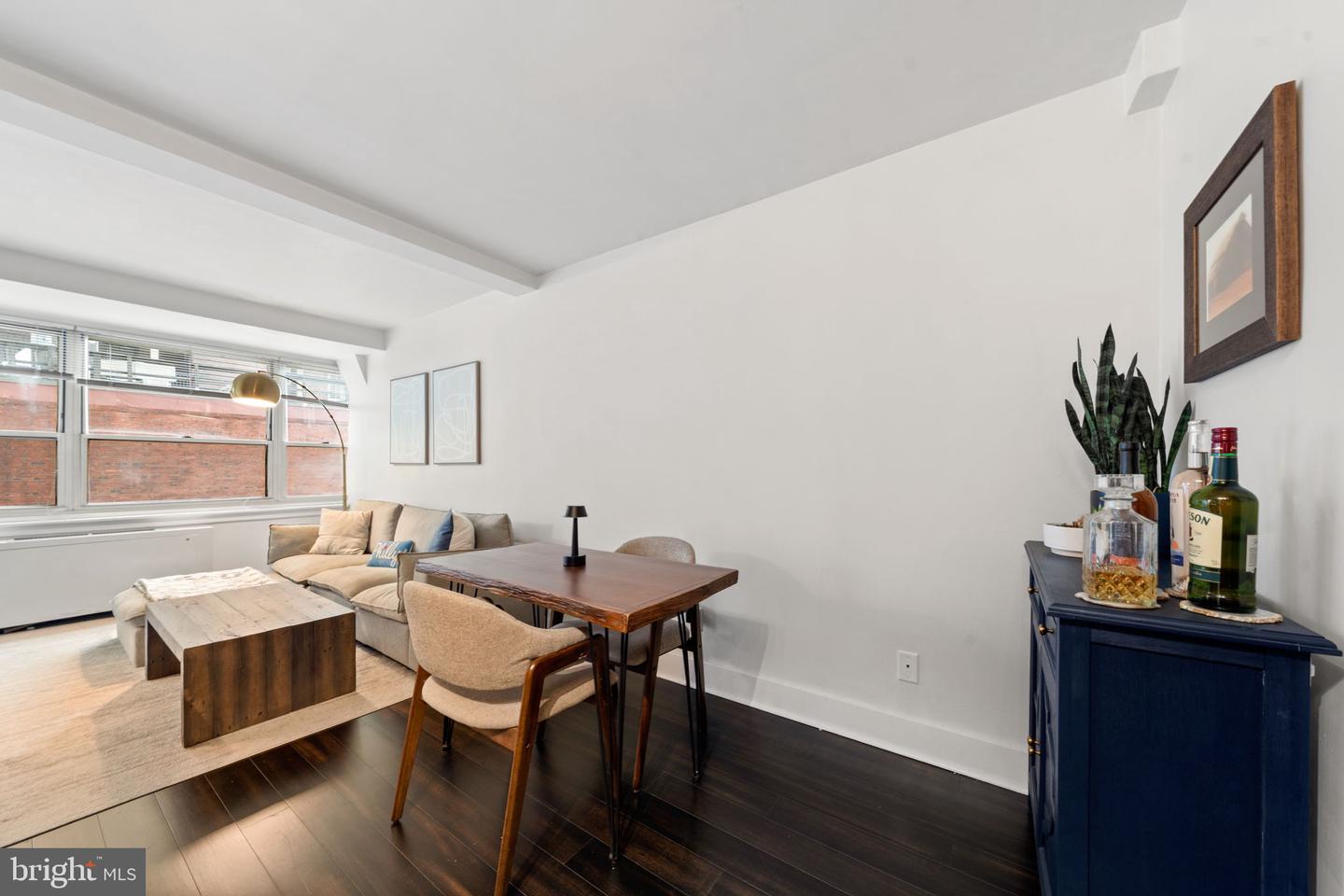 1810 Rittenhouse Sq #610 Property Photo 4