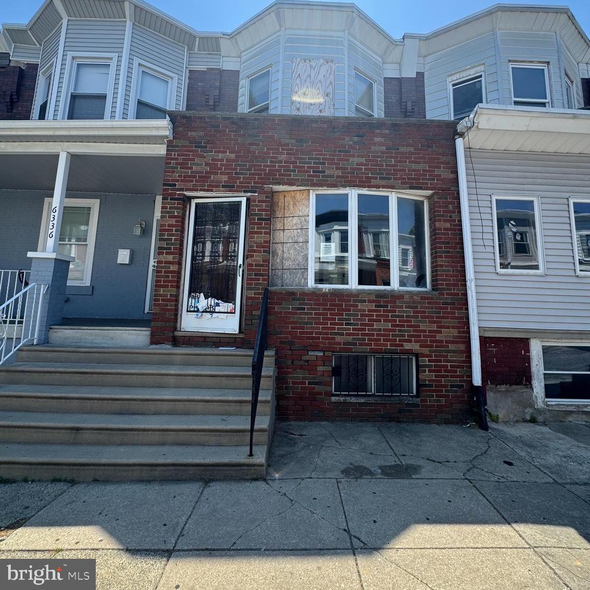 6338 Reedland St Property Photo 1