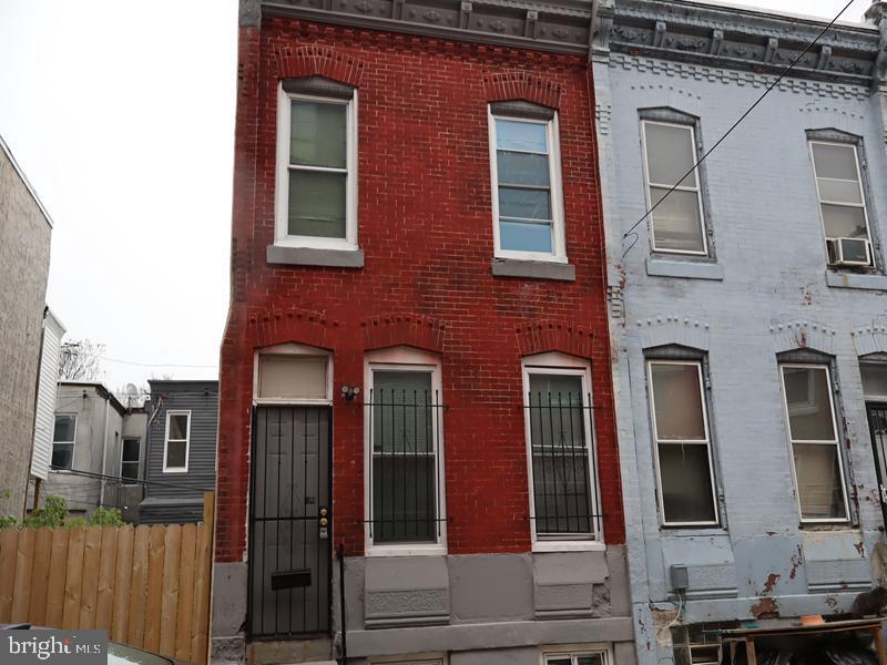 2659 N CHADWICK ST Property Photo 1