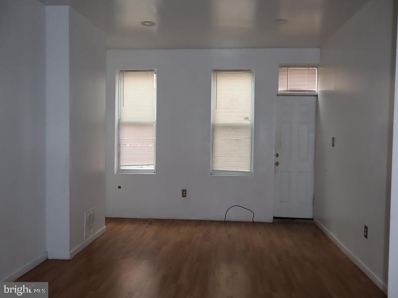 2659 N Chadwick St Property Photo 11