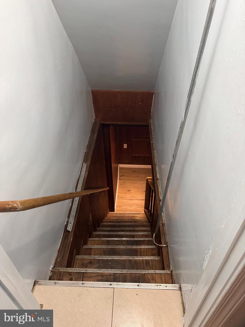 1109 Fanshawe St Property Photo 12