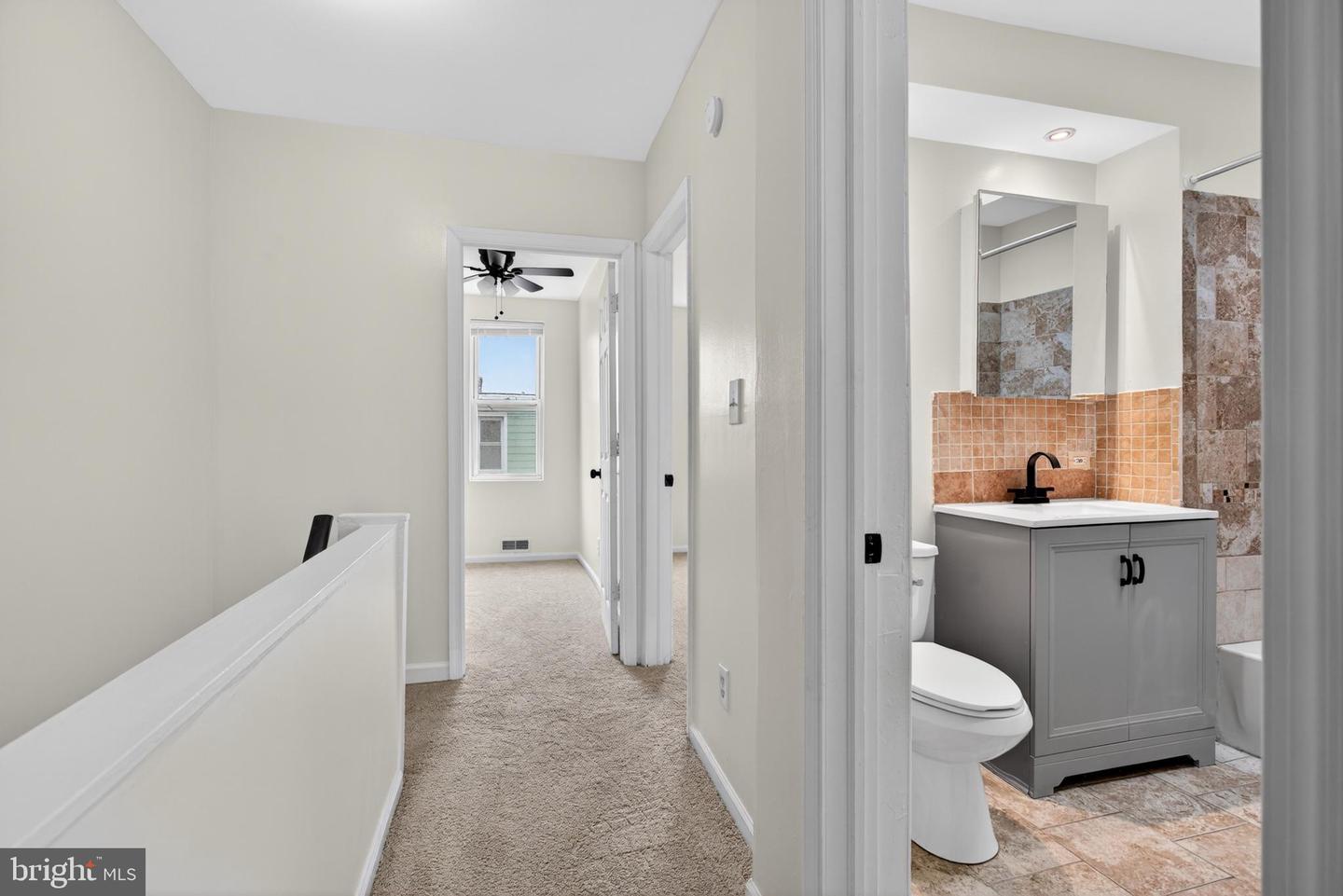 2536 S 74th St Property Photo 15