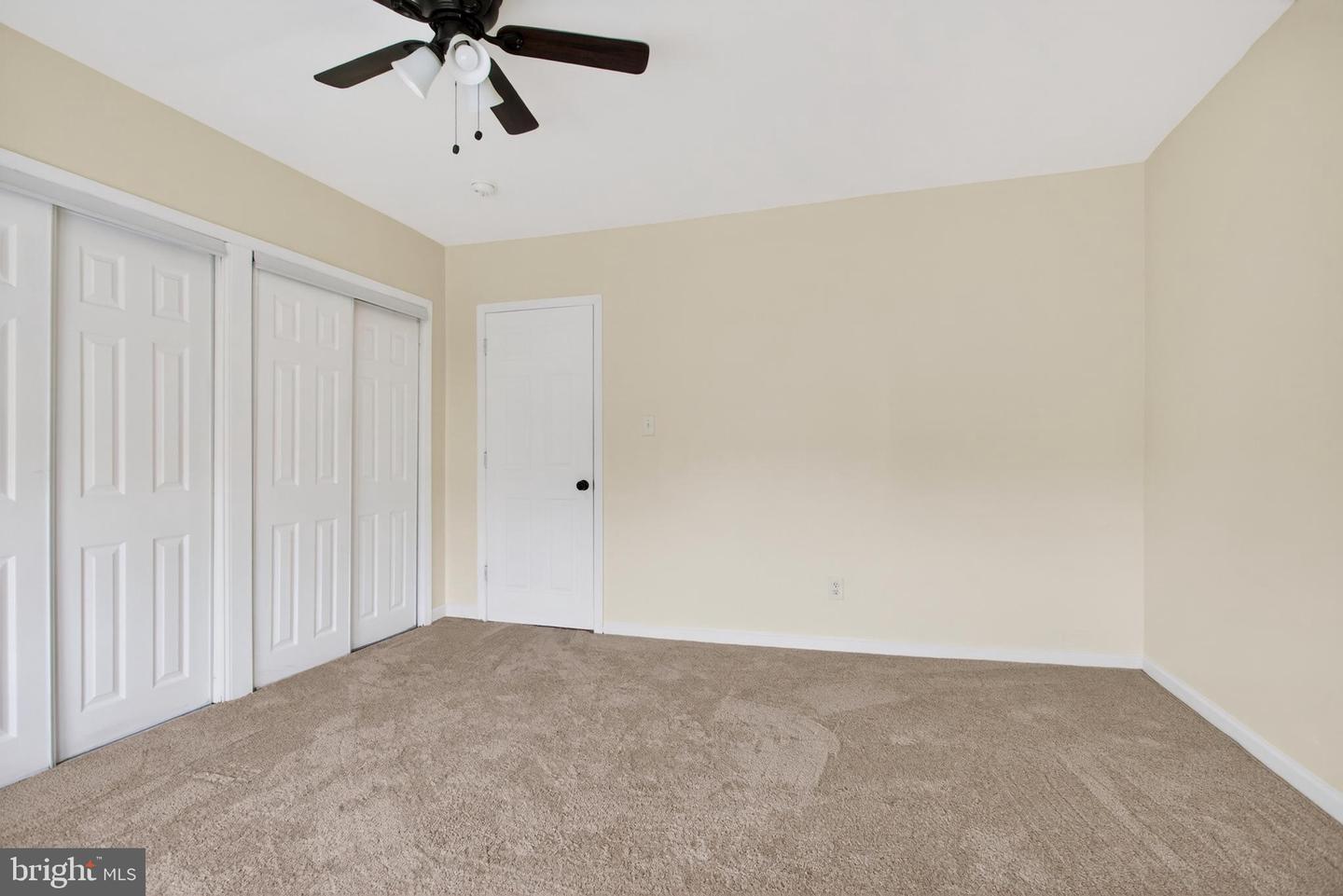 2536 S 74th St Property Photo 18