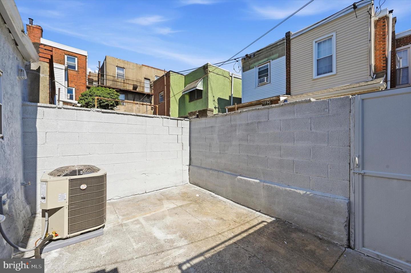 1031 Winton St Property Photo 17