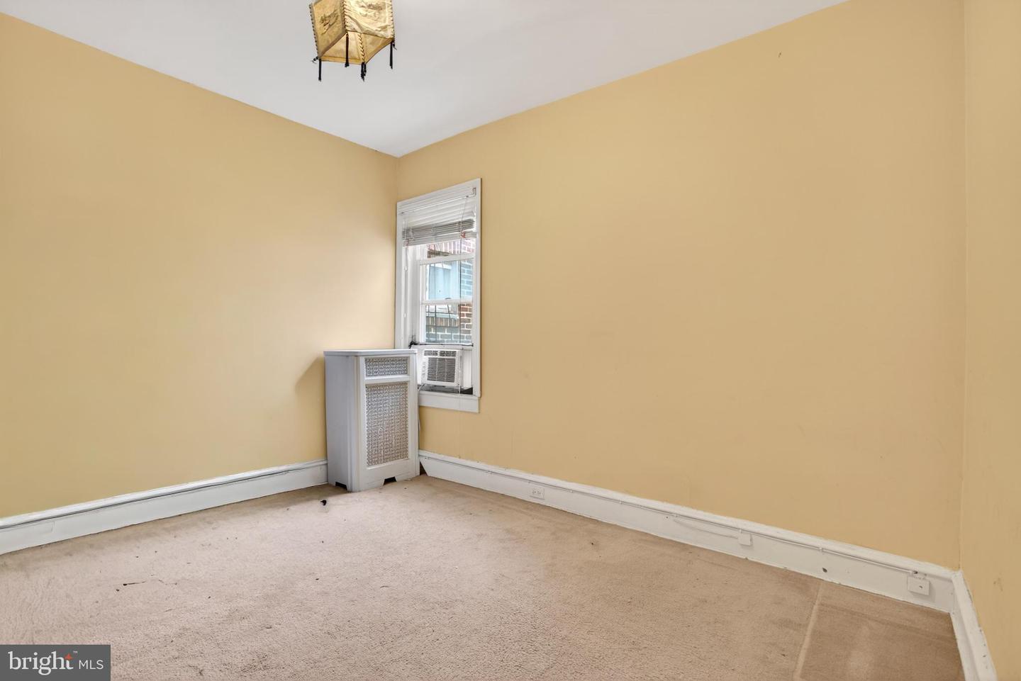 5341 Large St Property Photo 18