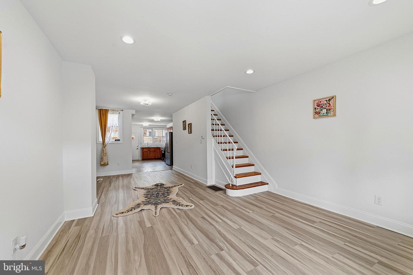 6354 Tulip St Property Photo 4