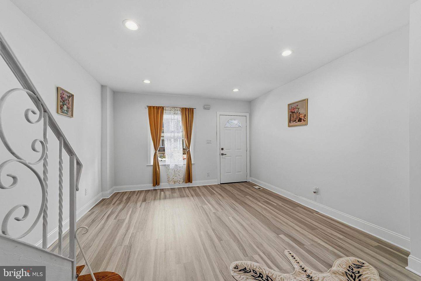 6354 Tulip St Property Photo 7