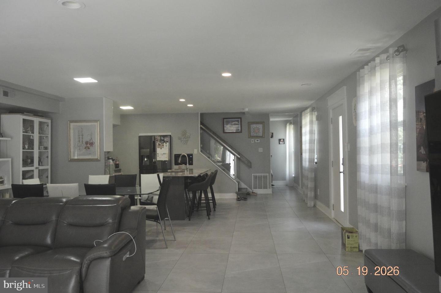 10215 Murty Ln Property Photo 5