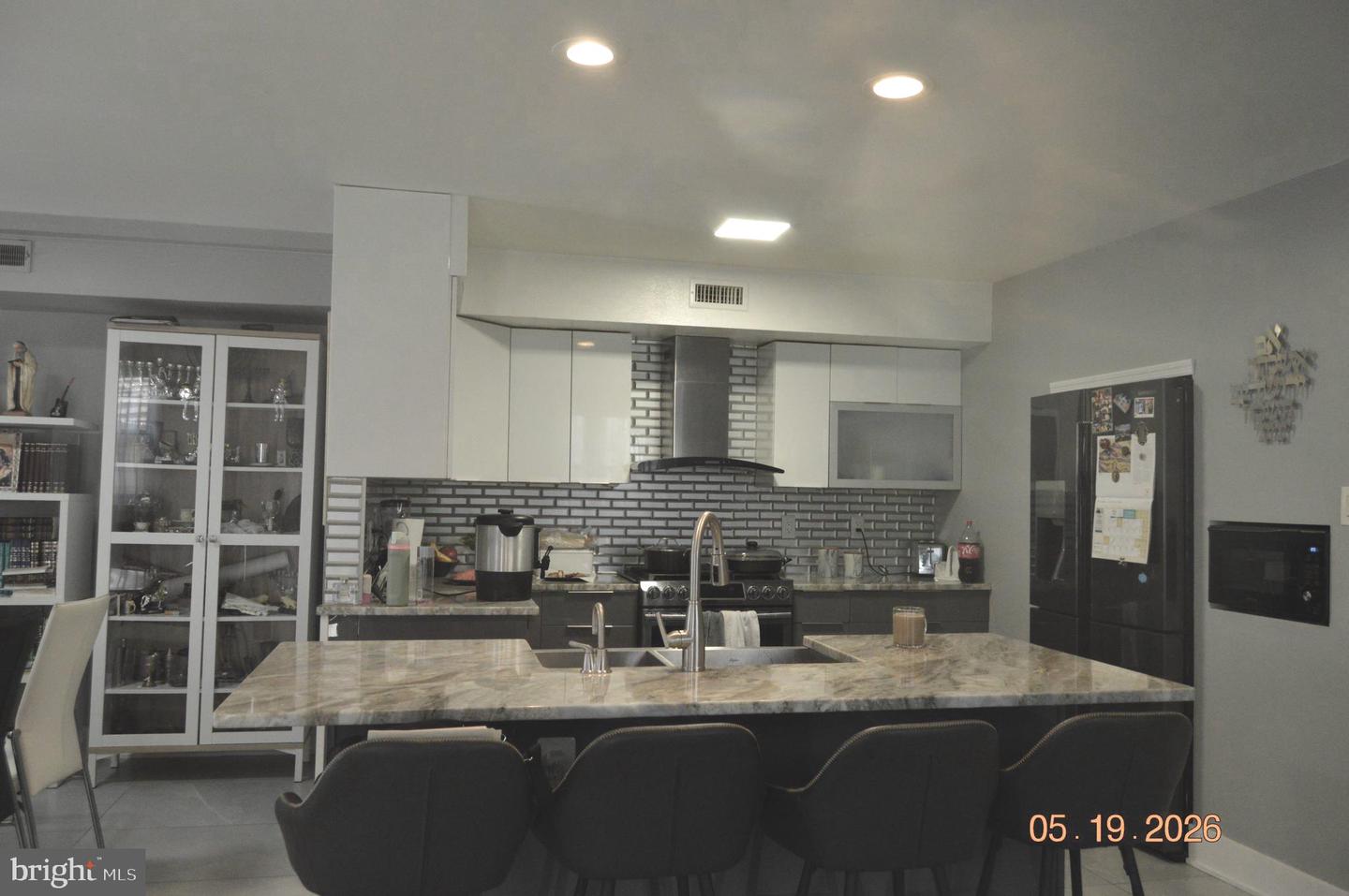 10215 Murty Ln Property Photo 9