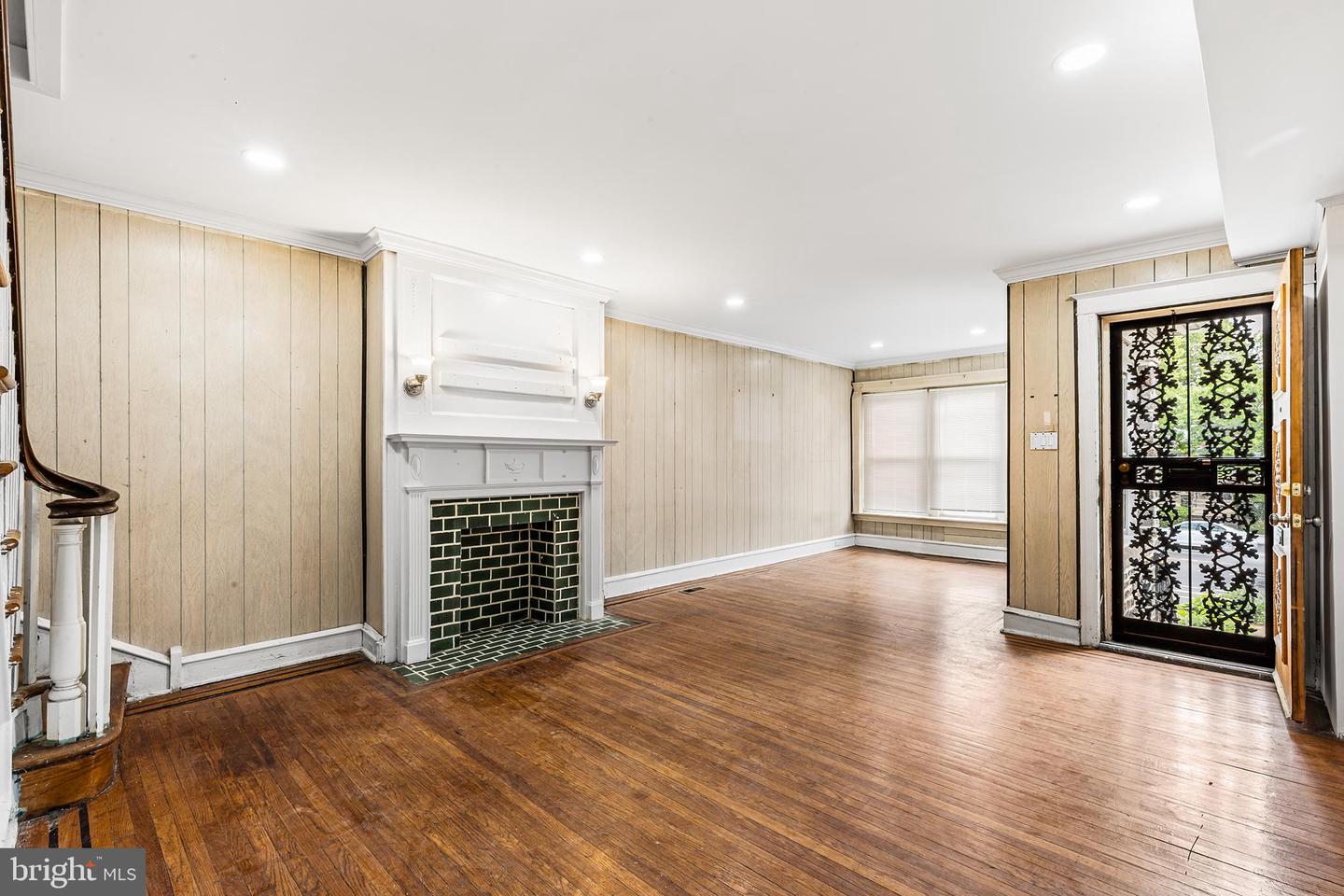 7014 Ogontz Ave Property Photo 9