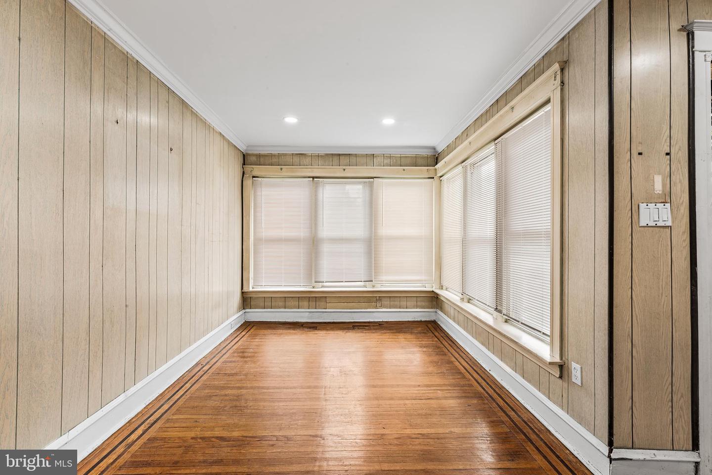 7014 Ogontz Ave Property Photo 11
