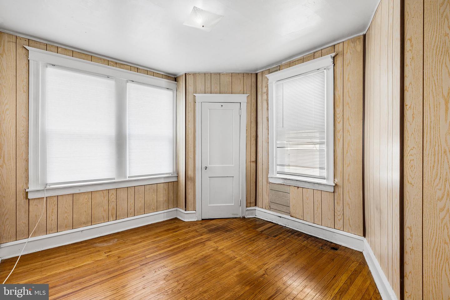 7014 Ogontz Ave Property Photo 38