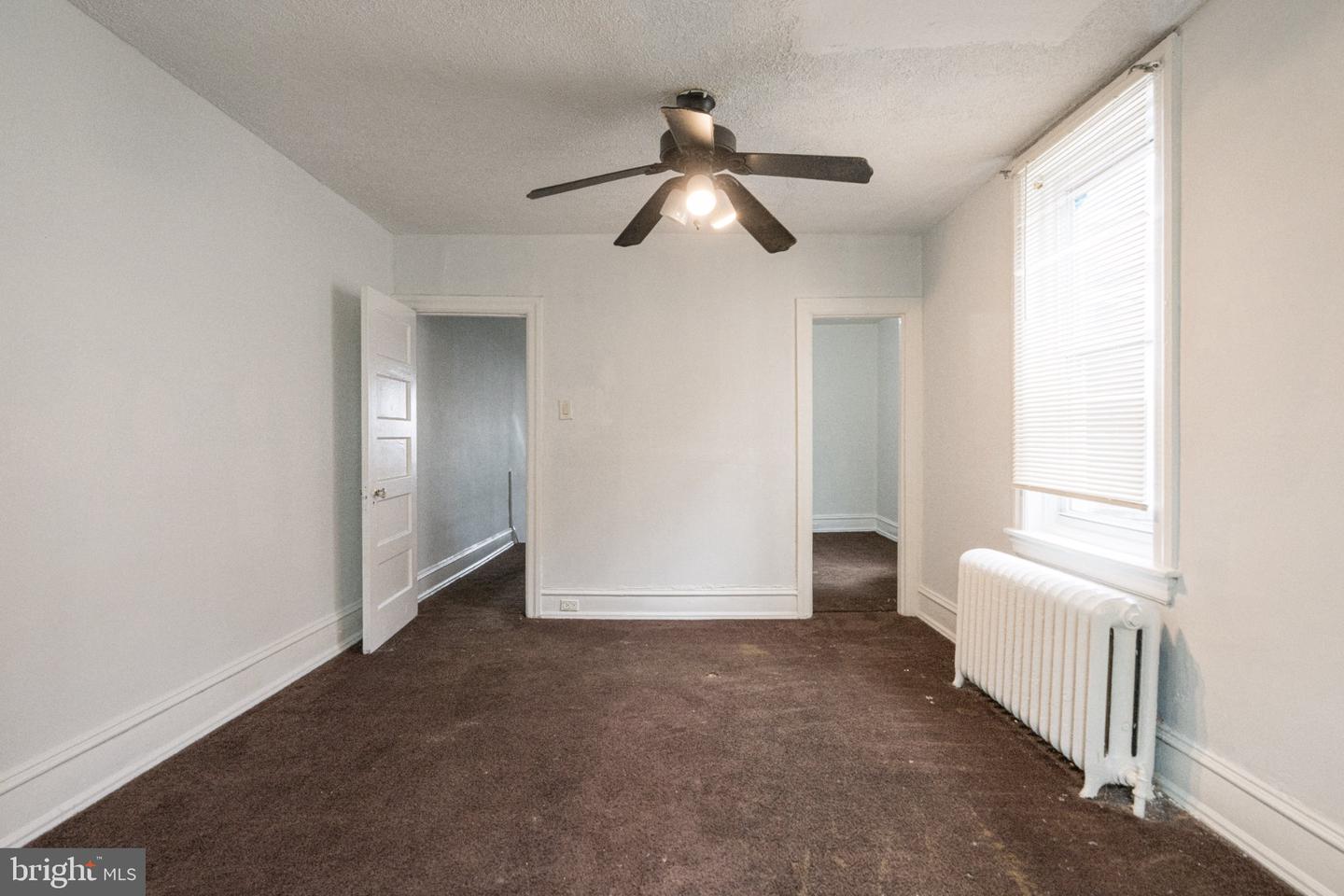 5630 Larchwood Ave Property Photo 9