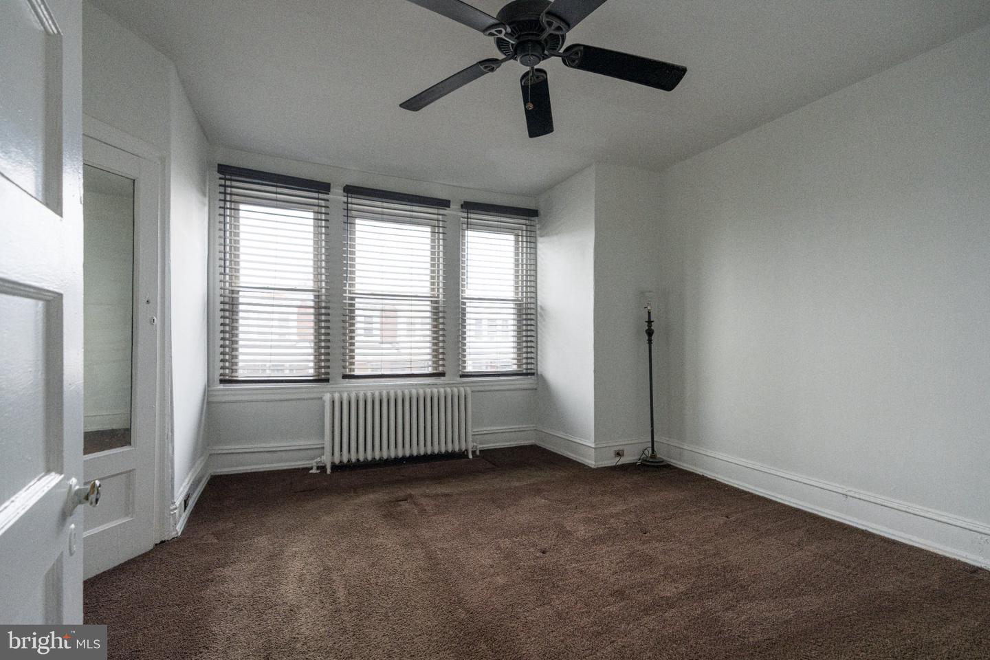 5630 Larchwood Ave Property Photo 14