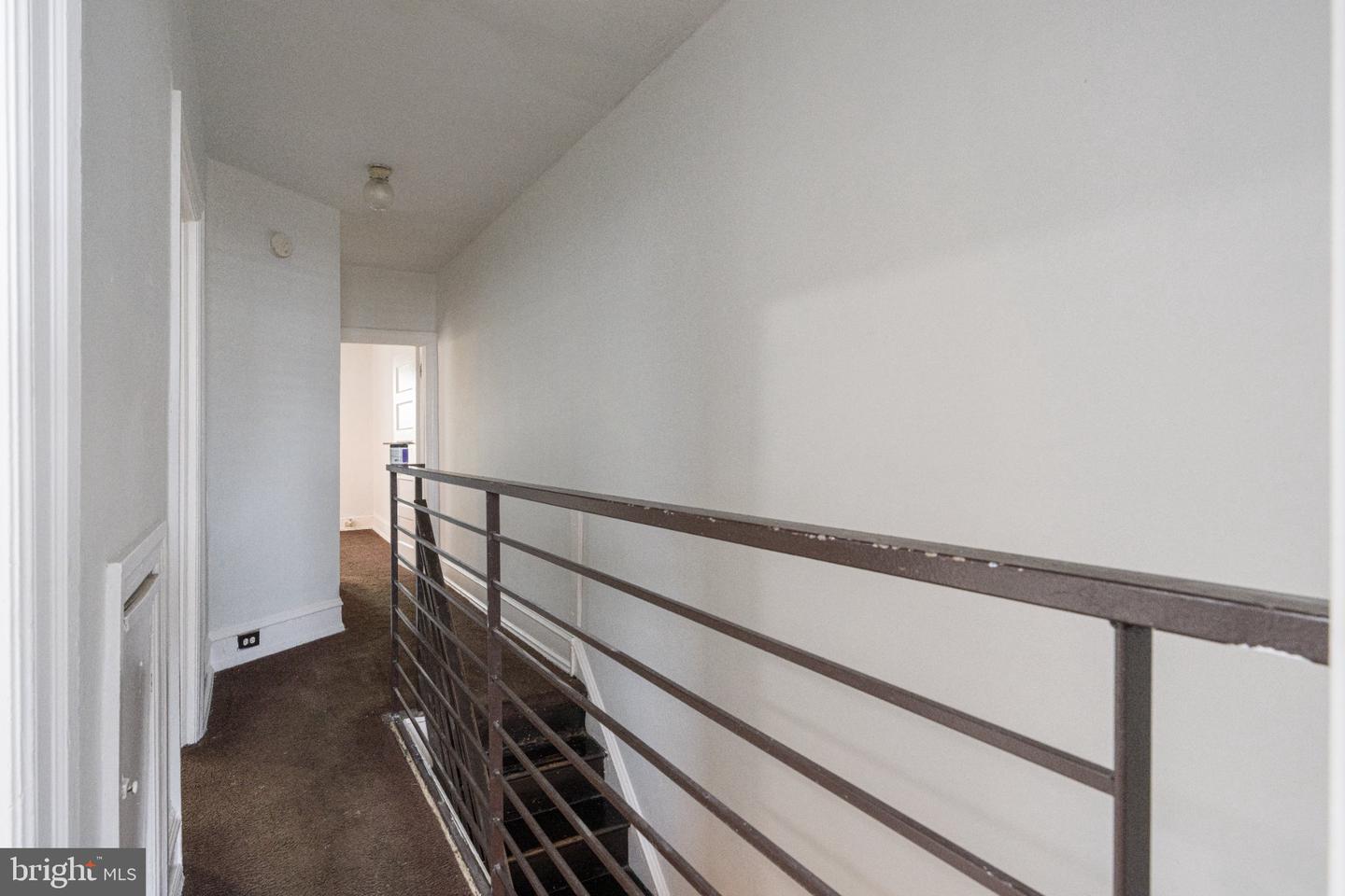 5630 Larchwood Ave Property Photo 17
