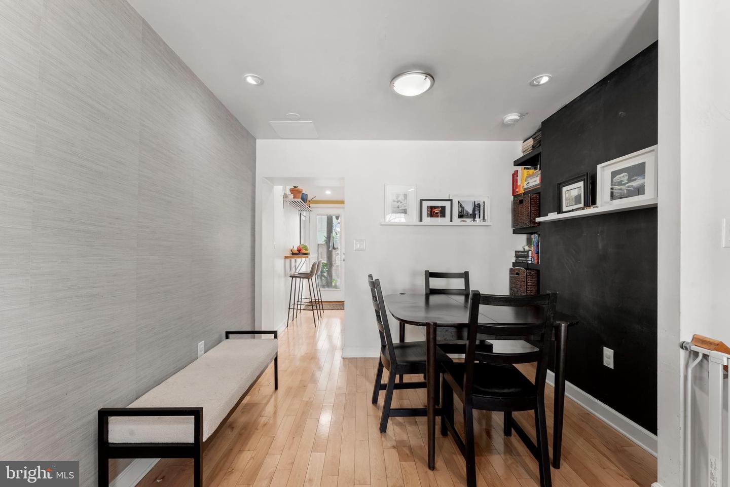 1304 S Howard St Property Photo 6