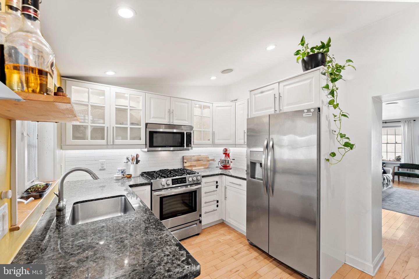 1304 S Howard St Property Photo 11
