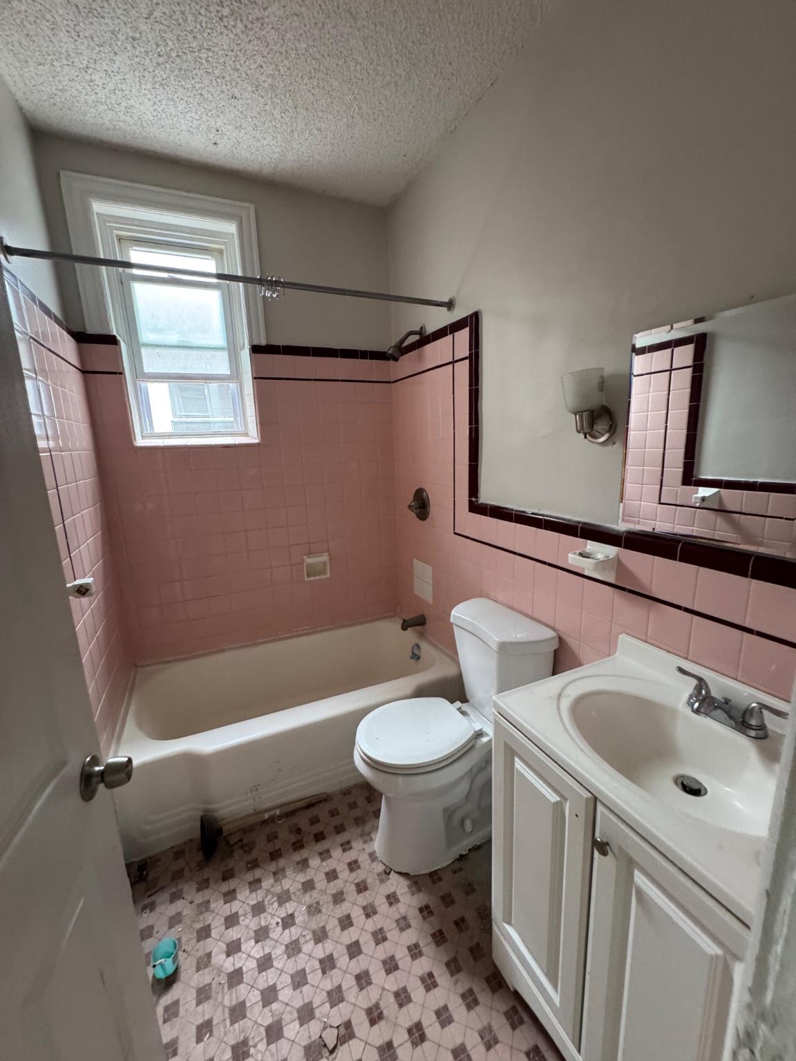5113 N 13th St Property Photo 15