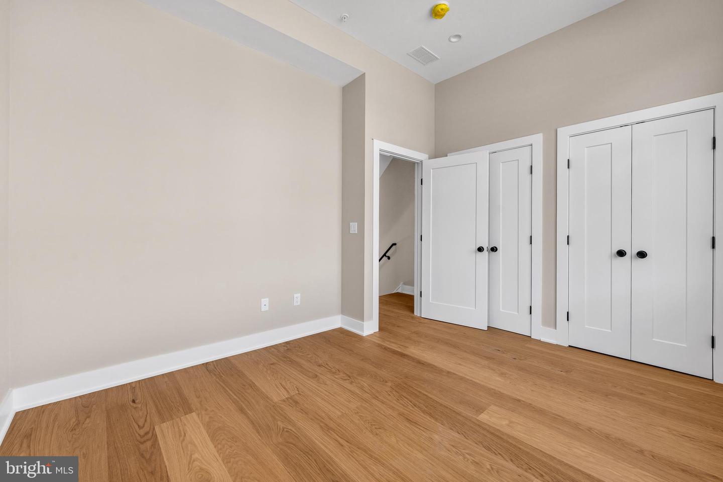 903 Emily St Property Photo 27