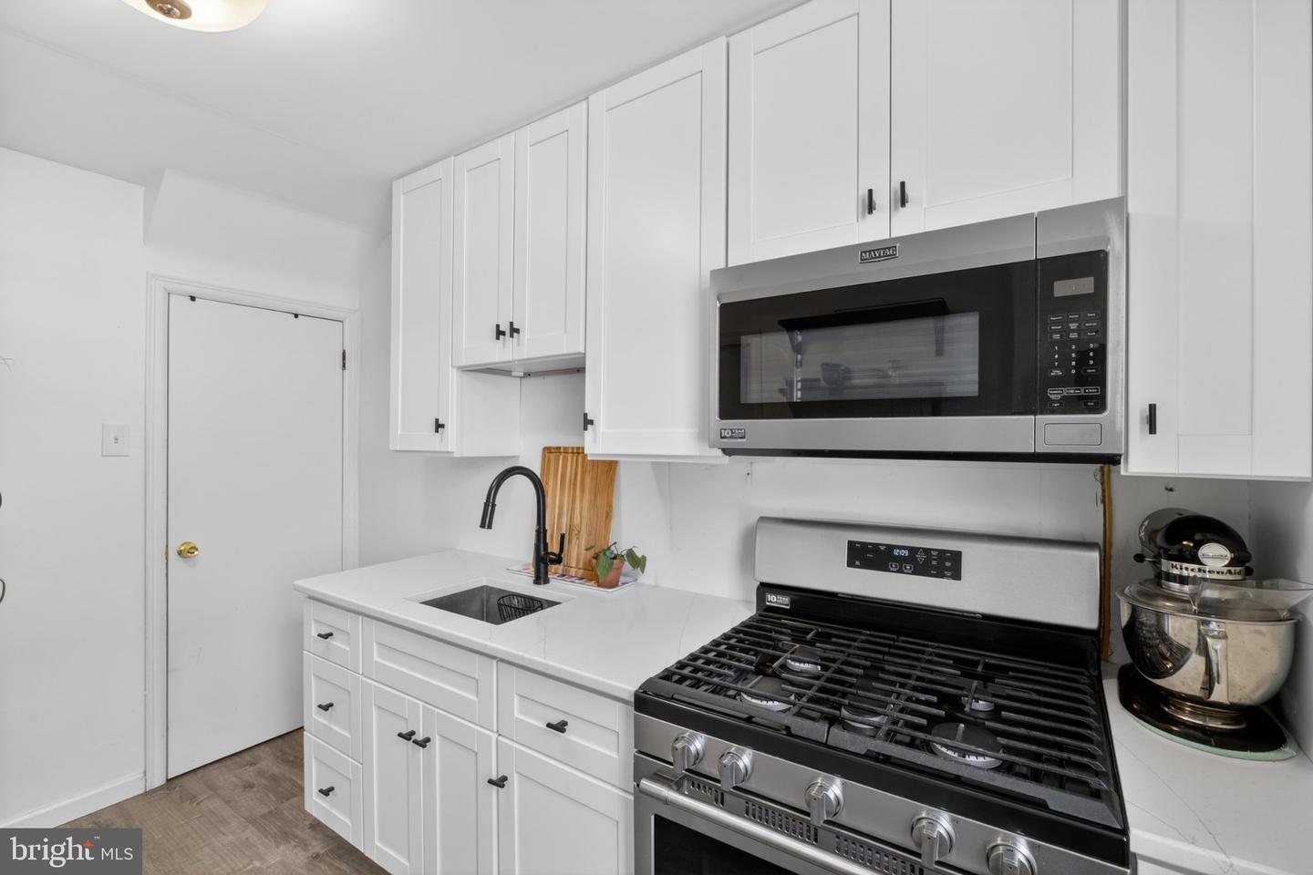 4306 Palmetto St Property Photo 14