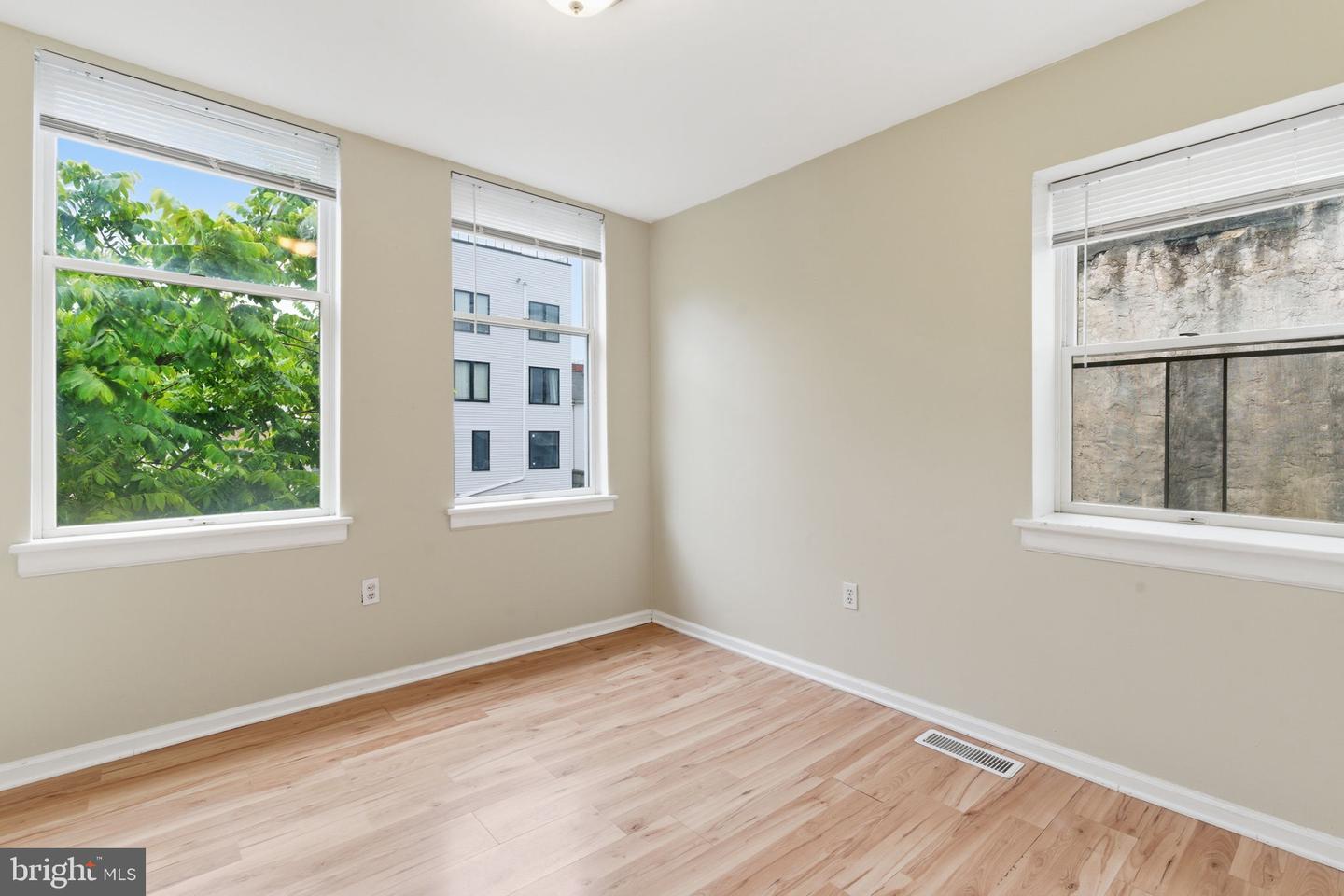 1817 N Gratz St Property Photo 30