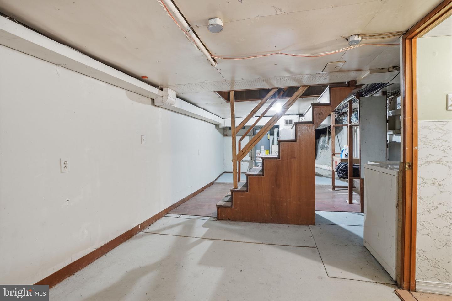 4612 Melrose St Property Photo 11