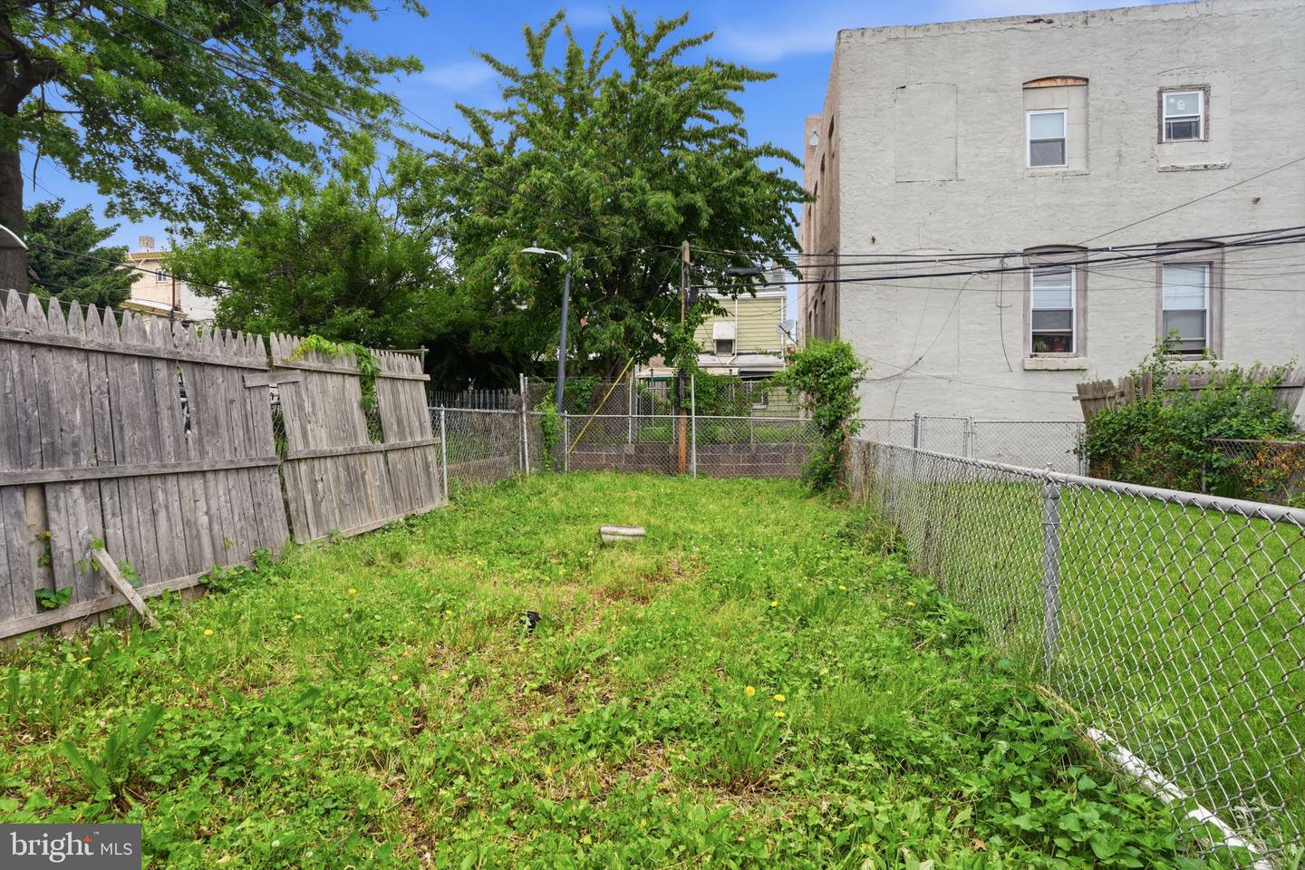 4612 Melrose St Property Photo 23
