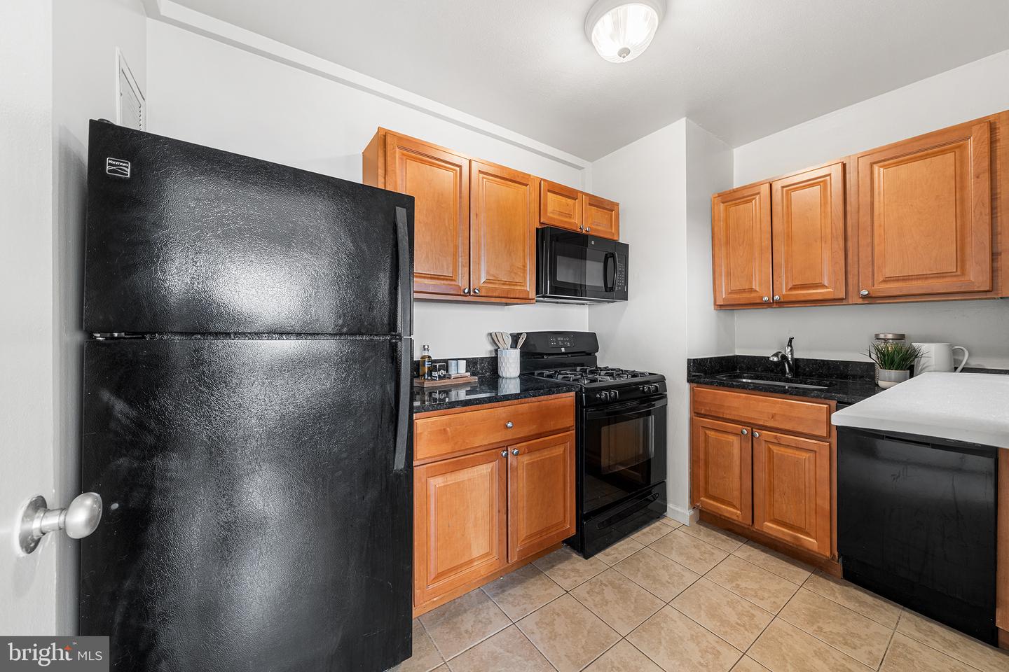 200 Locust St #29hn Property Photo 20