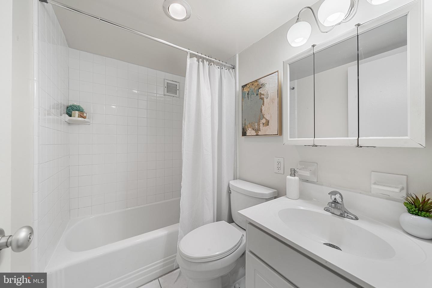 200 Locust St #29hn Property Photo 26