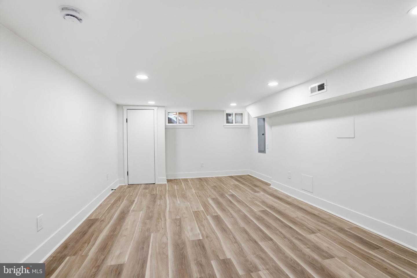 1706 S Bancroft St Property Photo 10