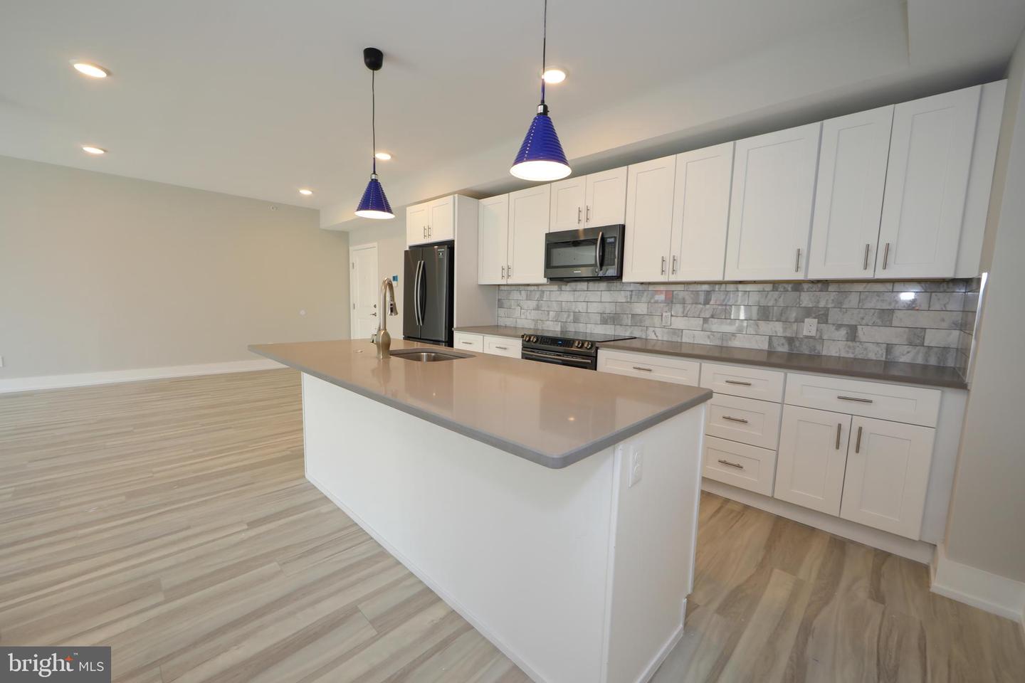 1851 Germantown Ave Property Photo 11