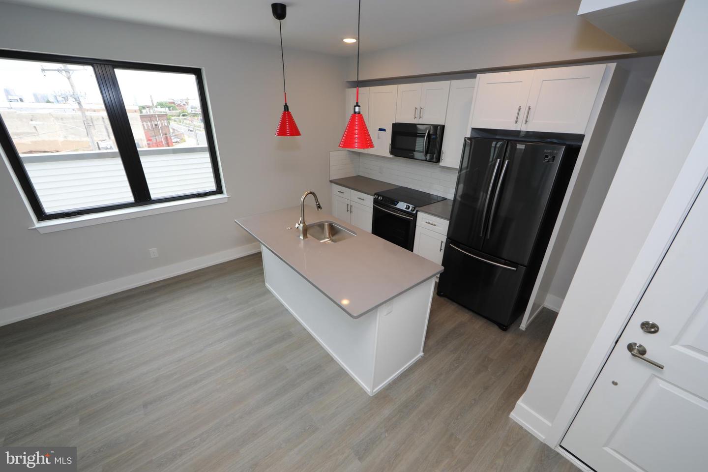 1851 Germantown Ave Property Photo 27