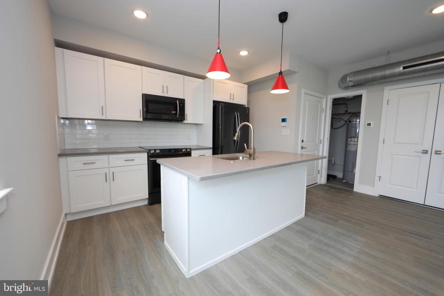 1851 Germantown Ave Property Photo 31